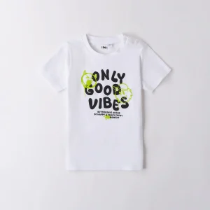 ONLY GOOD VIBES - T-Shirt