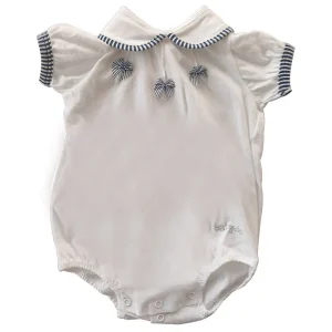 Pagliaccetto mezza manica in cotone con fiocchettini e strass