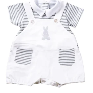 Pagliaccetto a salopette con stampa coniglietto ed inserti rigati.