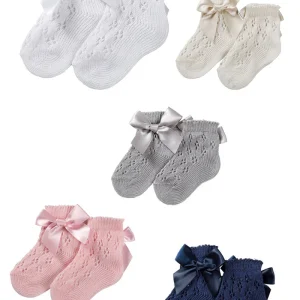 Calzino corto traforato con applicazione e fiocco in cotone mercerizzato