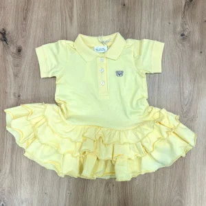 Nanàn abitino in piquet